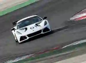 Lotus Emira GT4 - Foto - 13