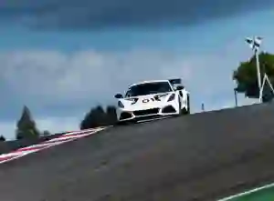 Lotus Emira GT4 - Foto - 16