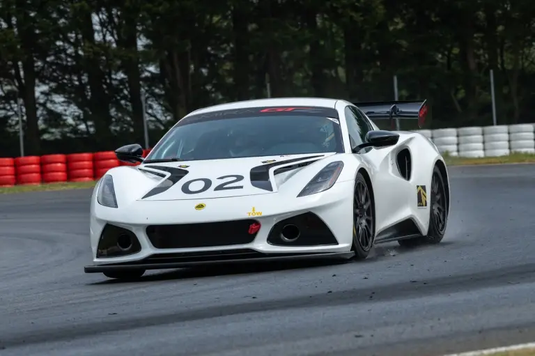 Lotus Emira GT4 - Foto - 25