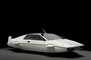 Lotus Esprit subacquea di James Bond 007