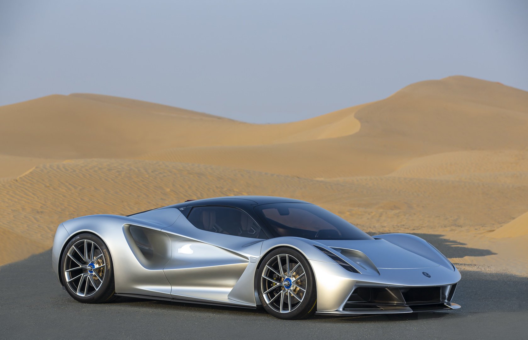 Lotus Evija - Dubai