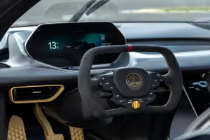 Lotus Evija - Fittipaldi e Button