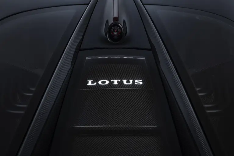 Lotus Evija - 6