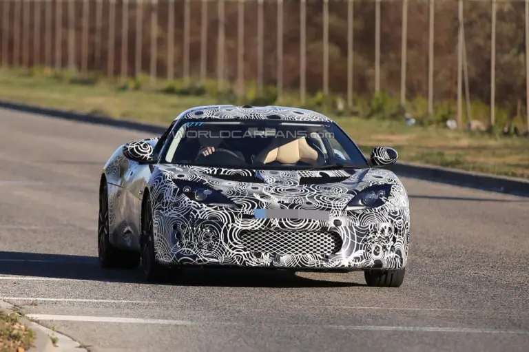 Lotus Evora 2016 - foto spia - 2