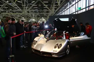 Luxury Time - Motor Show 2011 - 3