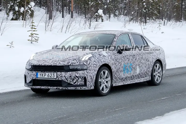 Lynk Co 03 foto spia 17 marzo 2018 - 3