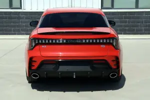 Lynk e Co 03 restyling - Foto 