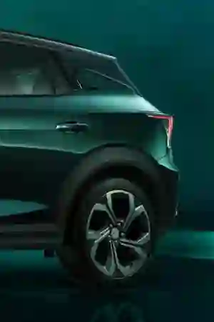 Lynk e Co 06 Remix  - 2