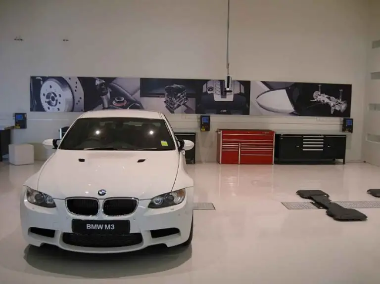 ///M showroom Singapore - 8