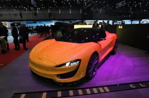 Magna Steyr Mila - Salone di Ginevra 2015