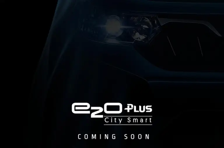 Mahindra e20 Plus (foto teaser) - 2