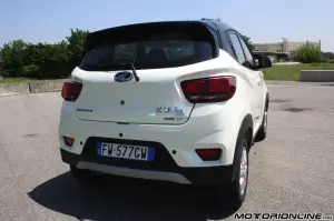 Mahindra KUV100 m-Bifuel [PROVA SU STRADA]