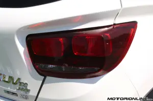 Mahindra KUV100 m-Bifuel [PROVA SU STRADA]