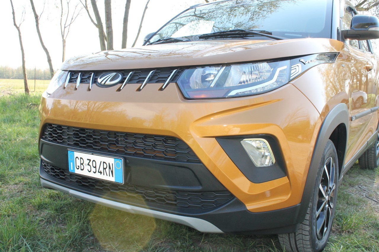 Mahindra KUV100 NXT 2021 - Prova su strada