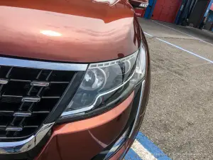 Mahindra KUV100 NXT e XUV500 2019 - Test Drive in Anteprima - 7