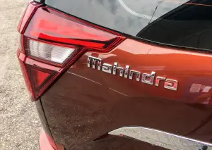 Mahindra KUV100 NXT e XUV500 2019 - Test Drive in Anteprima