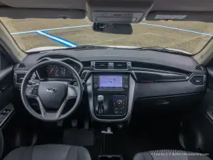 Mahindra KUV100 NXT e XUV500 2019 - Test Drive in Anteprima