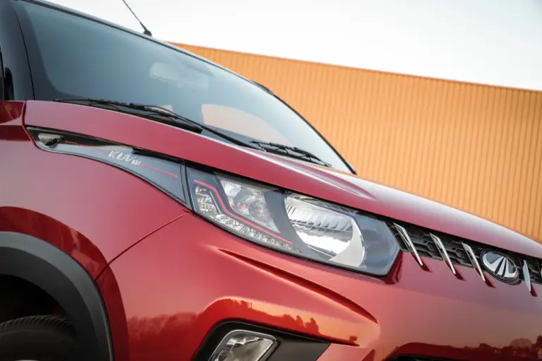 Mahindra Kuv100 - Prova su strada - 9