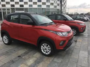 Mahindra KUV100 test drive Lainate