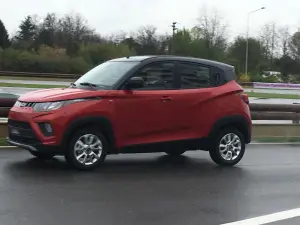 Mahindra KUV100 test drive Lainate - 31