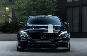 Manhart CR 700 Last Edition Mercedes-AMG C 63 - Foto - 4