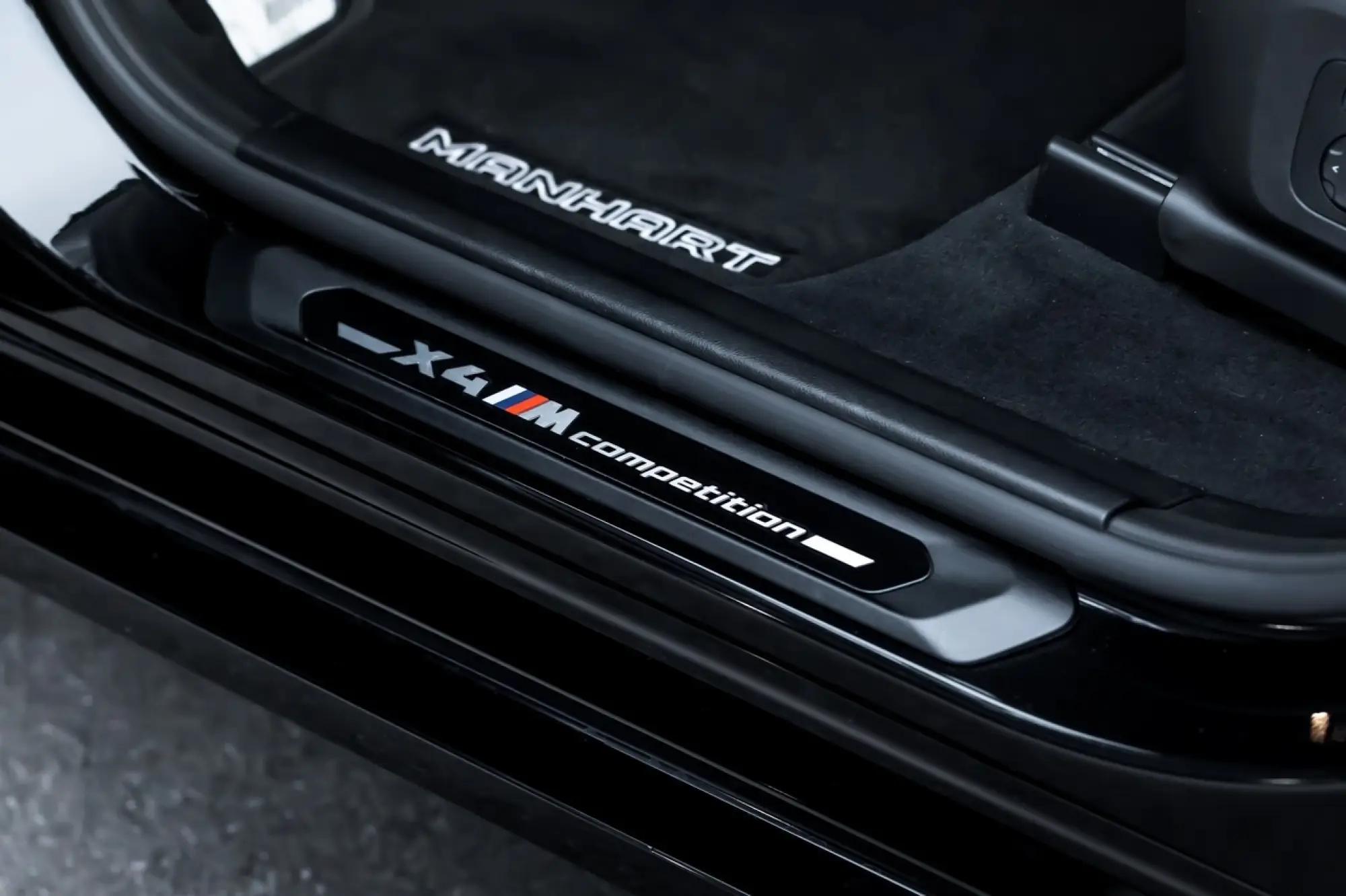 Manhart MHX4 600 BMW X4 M Competition - Foto - 18