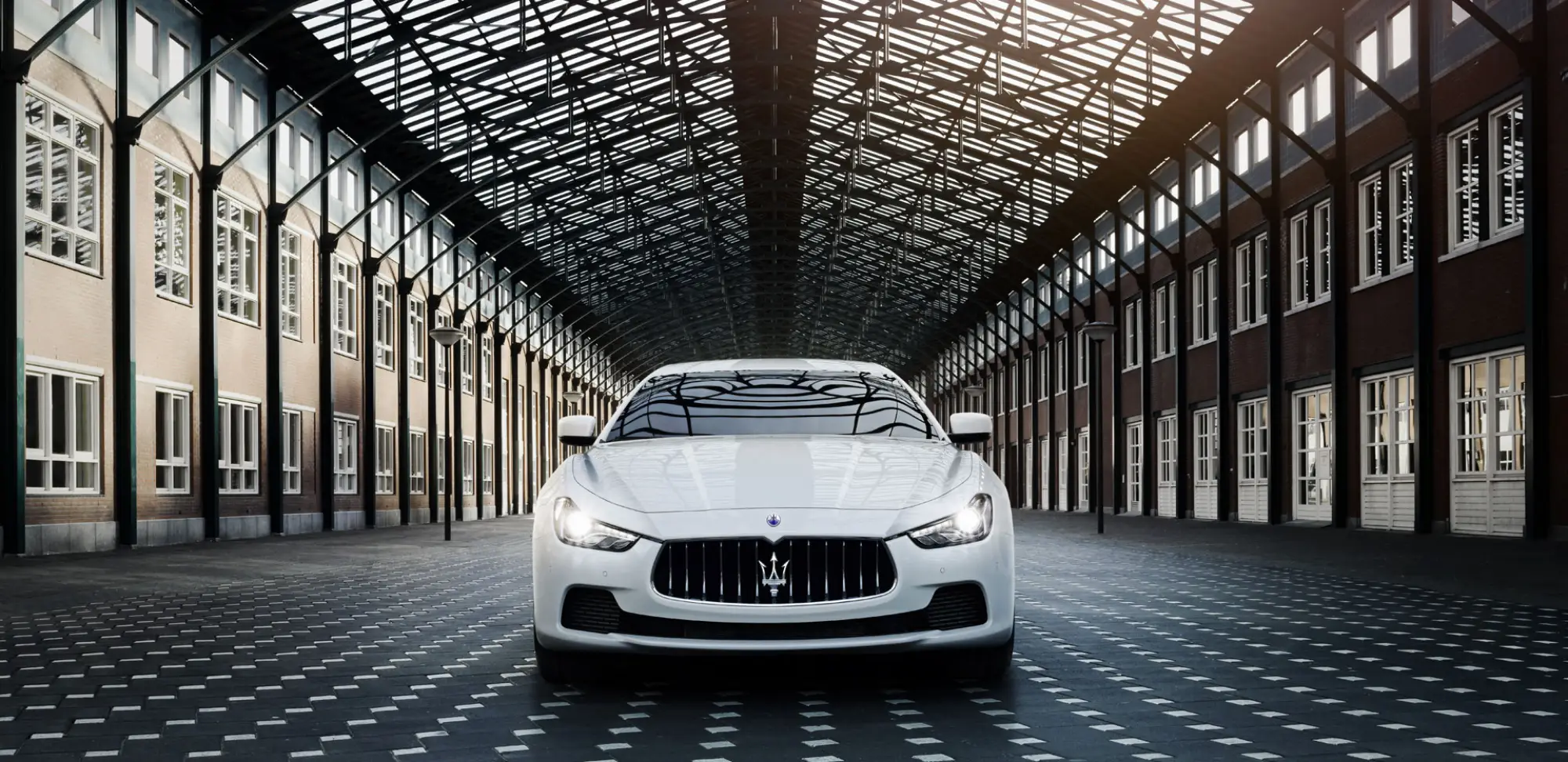 Maserati Ghibli 2013 - 4