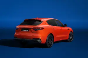 Maserati Ghibli e Levante FTributo Special Edition - Foto