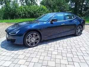 Maserati Ghibli Hybrid 2021 prova su strada video - 3