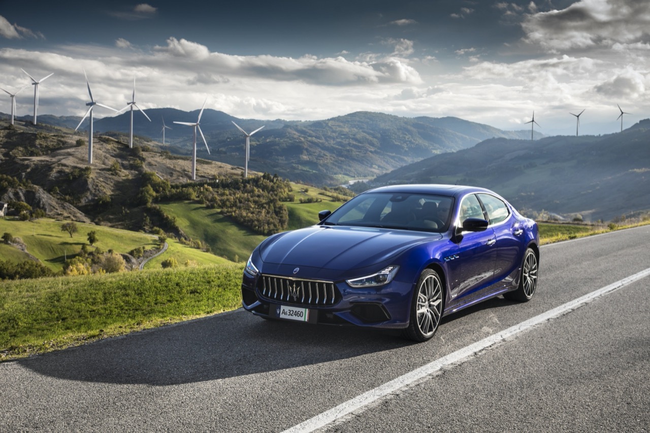 Maserati Ghibli Hybrid 2021 - Test Drive