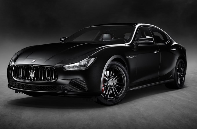 Maserati Ghibli Nerissimo