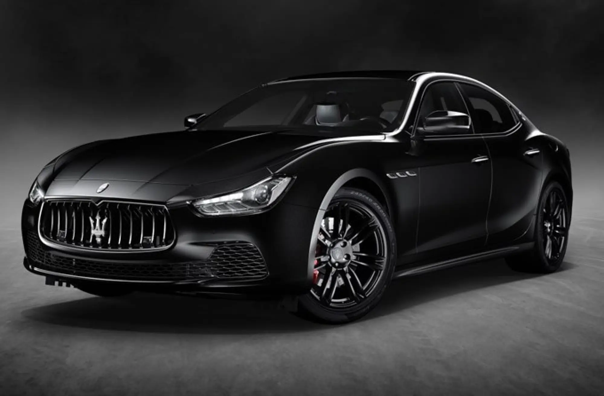 Maserati Ghibli Nerissimo - 1