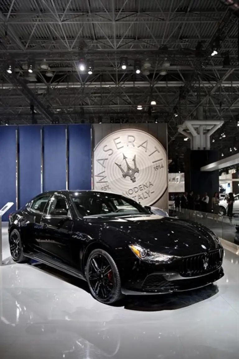 Maserati Ghibli Nerissimo - 7