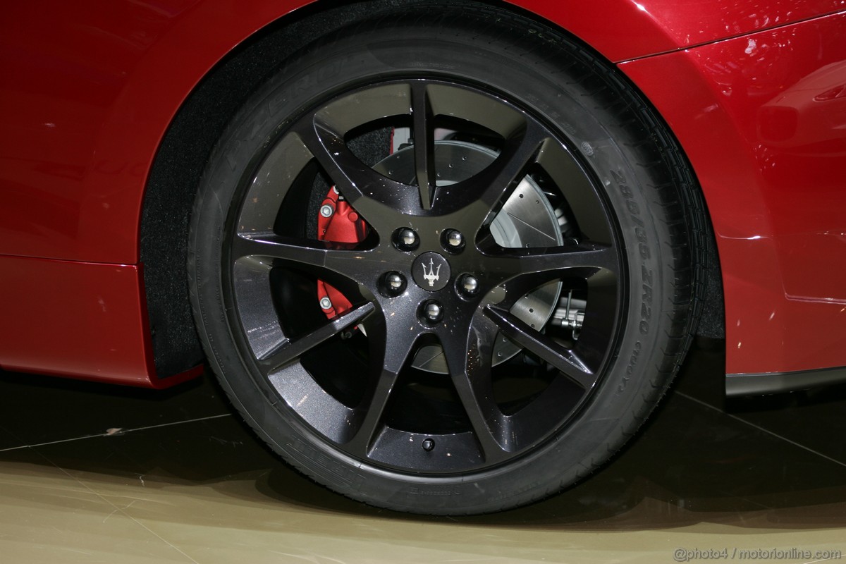 Maserati GranCabrio Sport Ginevra 2011