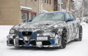 Maserati GranTurismo 2022 - Foto spia 01-03-2021