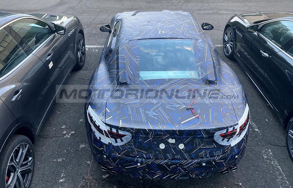 Maserati GranTurismo 2022 - Foto spia 24-06-2021