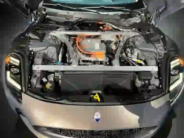 Maserati GranTurismo 2023 - Anteprima dal vivo - 2