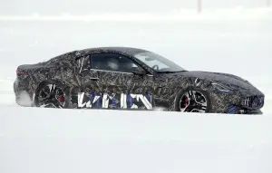 Maserati GranTurismo E - Foto spia 14-03-2022 - 16