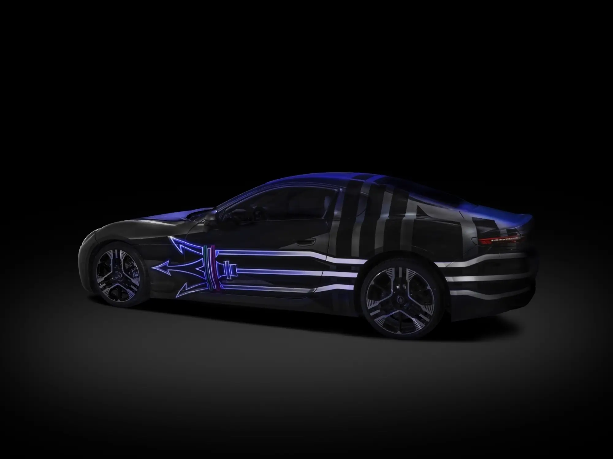 Maserati GranTurismo Folgore - Teaser - 1