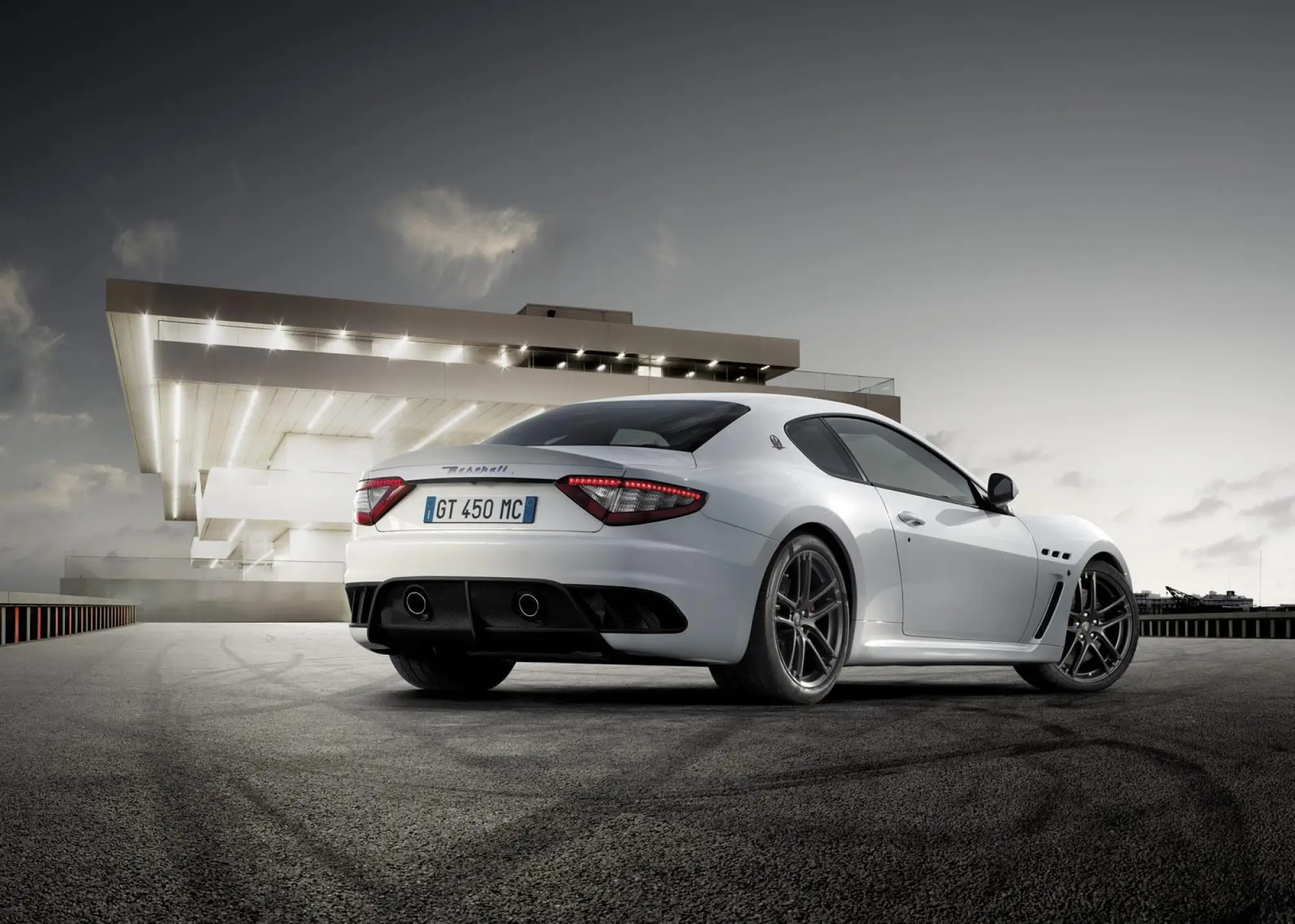 Maserati Granturismo MC Stradale - 13