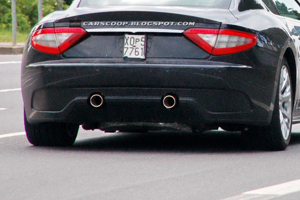 Maserati GranTurismo S 2011 - Foto spia 12-07-2010