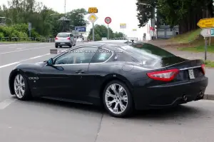 Maserati GranTurismo S 2011 - Foto spia 12-07-2010 - 6