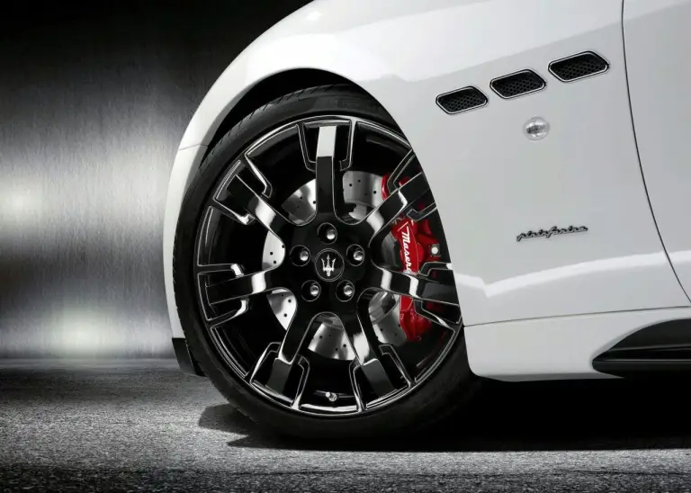 Maserati GranTurismo S MC Sport Line Limited Edition - 5