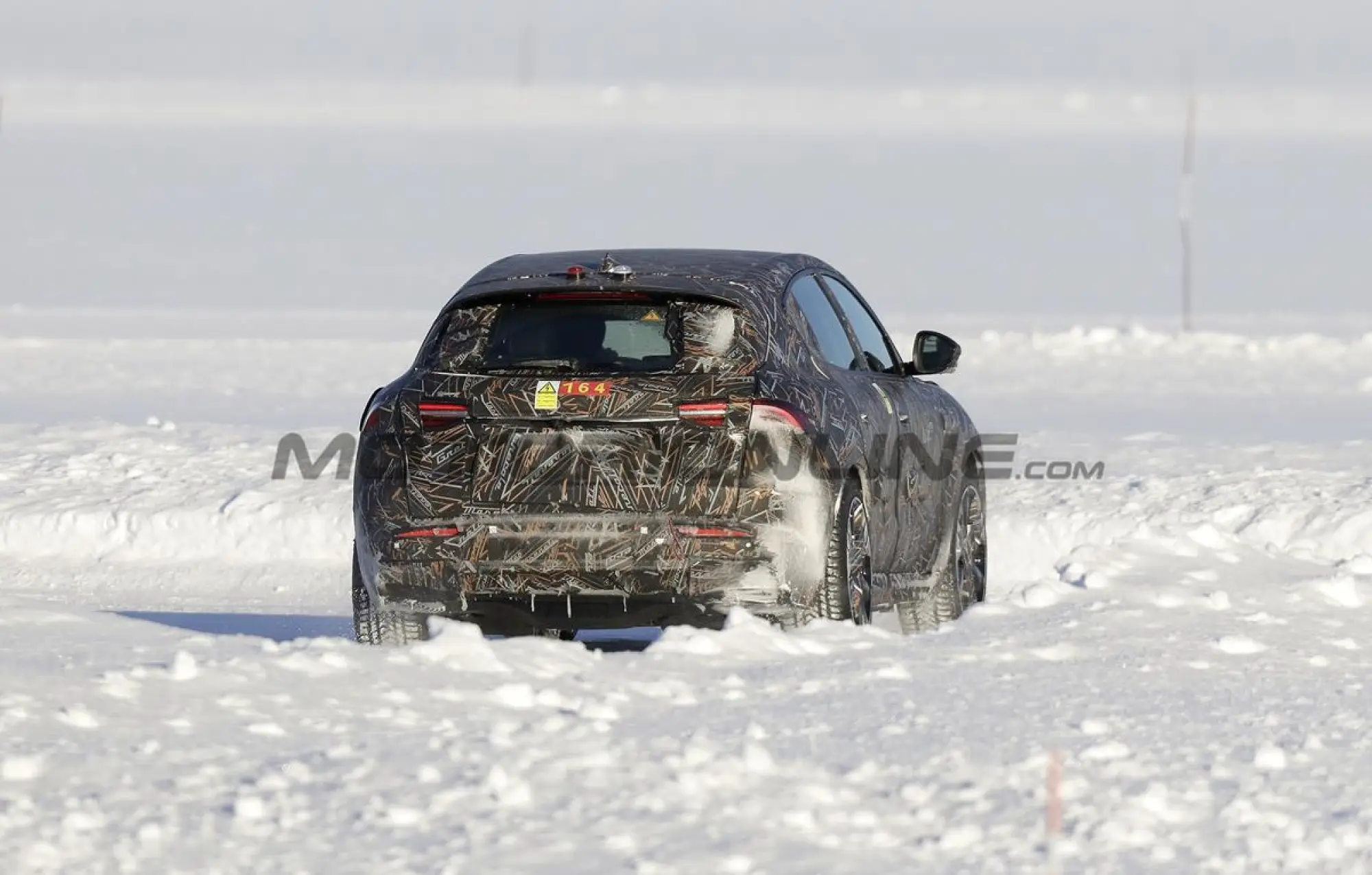 Maserati Grecale Folgore - Foto spia 21-03-2022 - 13