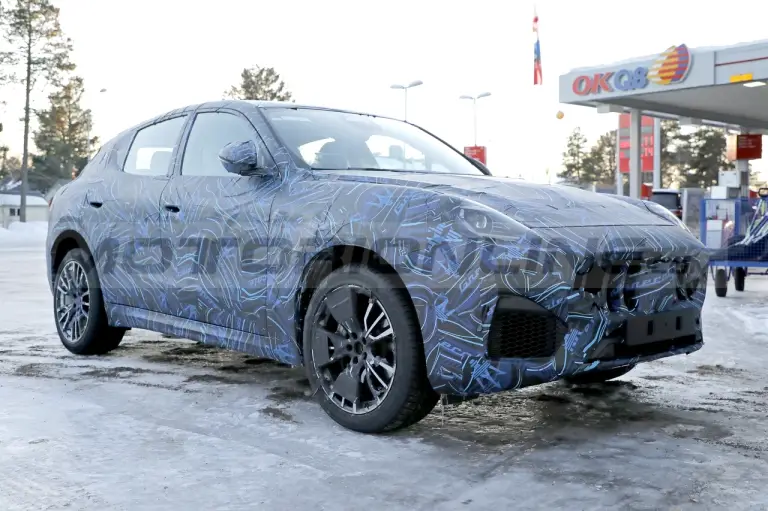 Maserati Grecale - Foto Spia 25-01-2022 - 8