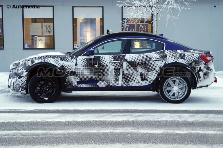 Maserati Levante - Foto spia 16-01-2015 - 4