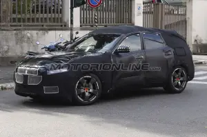 Maserati Levante - Foto spia 24-09-2015