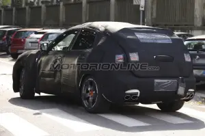 Maserati Levante - Foto spia 24-09-2015
