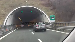 Maserati Levante - Foto spia 29-02-2016 - 13