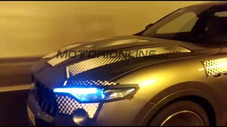 Maserati Levante - Foto spia 29-02-2016 - 6